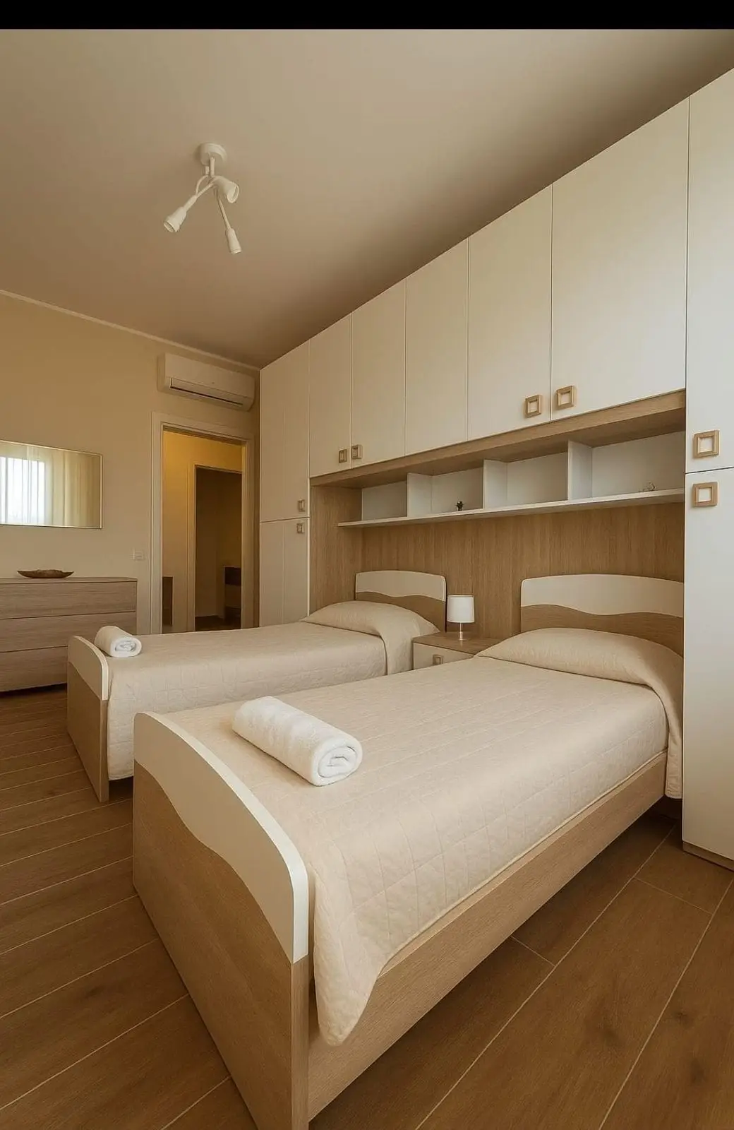 Doppia Letti Separati - Casa Vacanze Orchidea, Quartu Sant'Elena, vicino alla spiaggia di Poetto, Sardegna